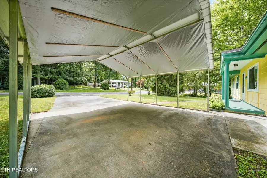 453 Oliver Drive, Oliver Springs, TN 37840 - #3