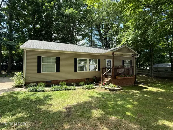 102 Sage St, Athens, TN 37303