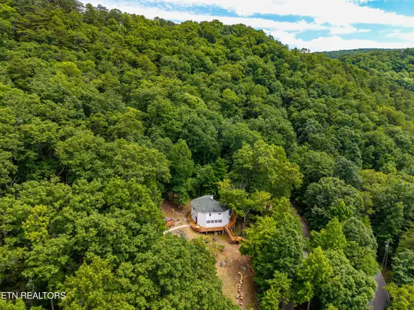 4839 Butterfly Gap Rd, Maryville, TN 37803