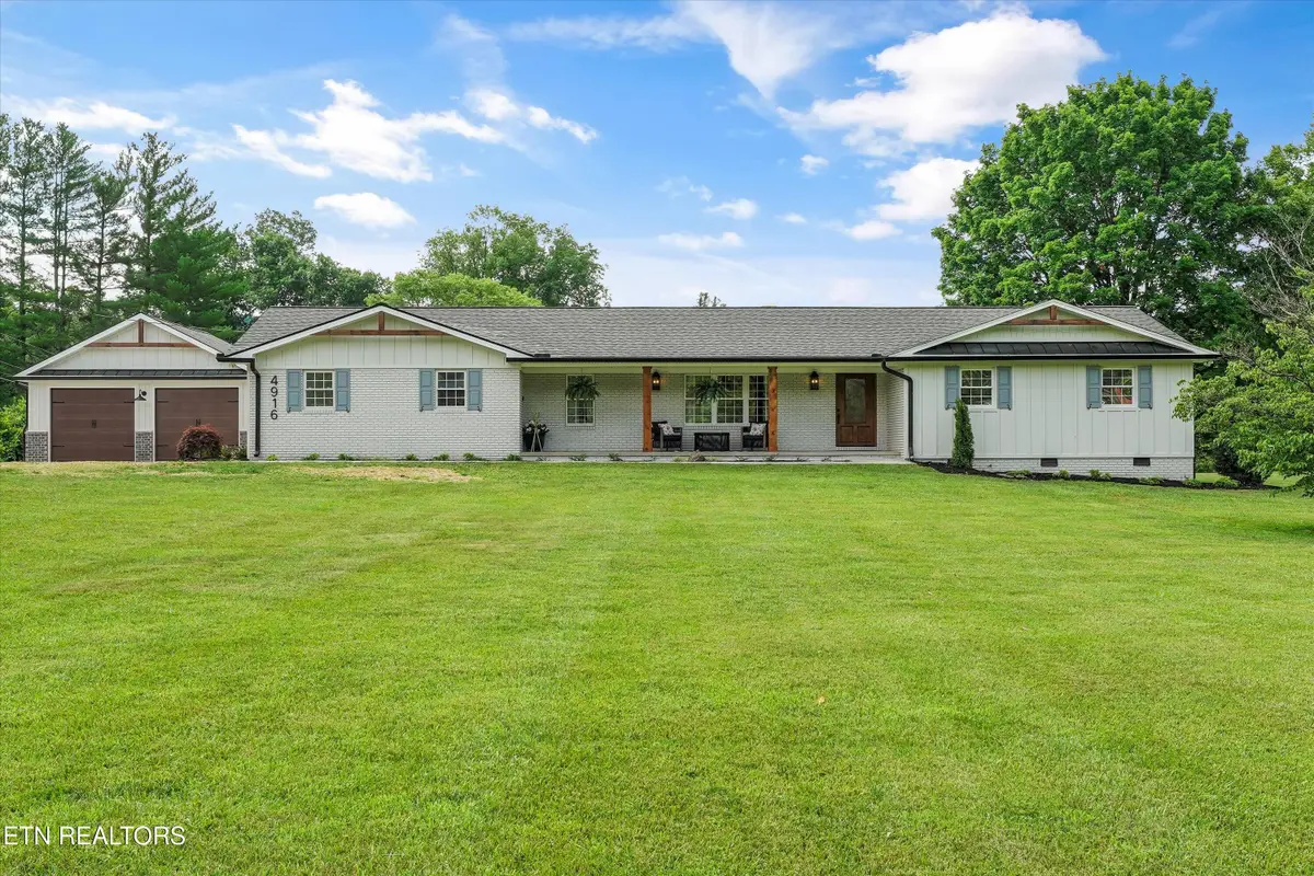 4916 W Beaver Creek Drive, Powell, TN 37849 - #1