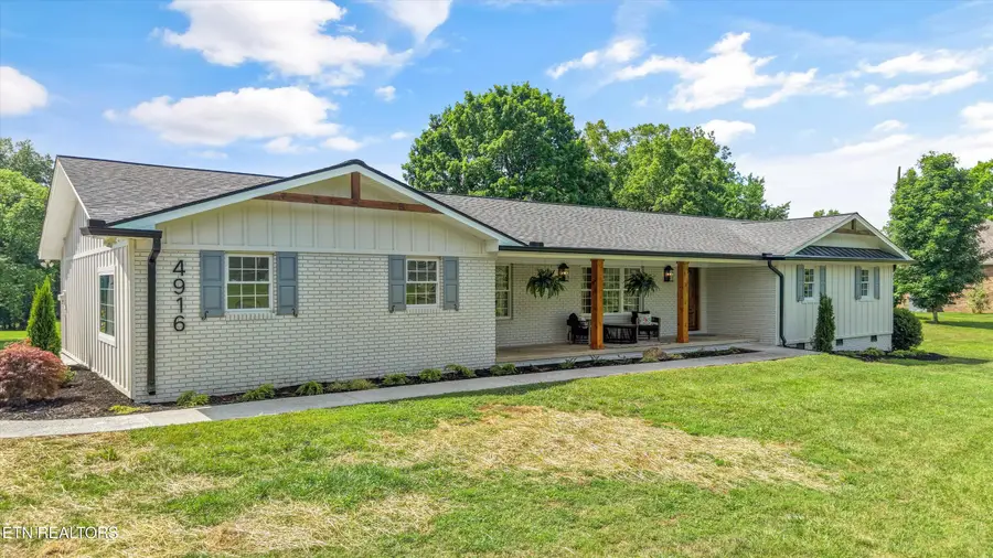 4916 W Beaver Creek Drive, Powell, TN 37849 - #3