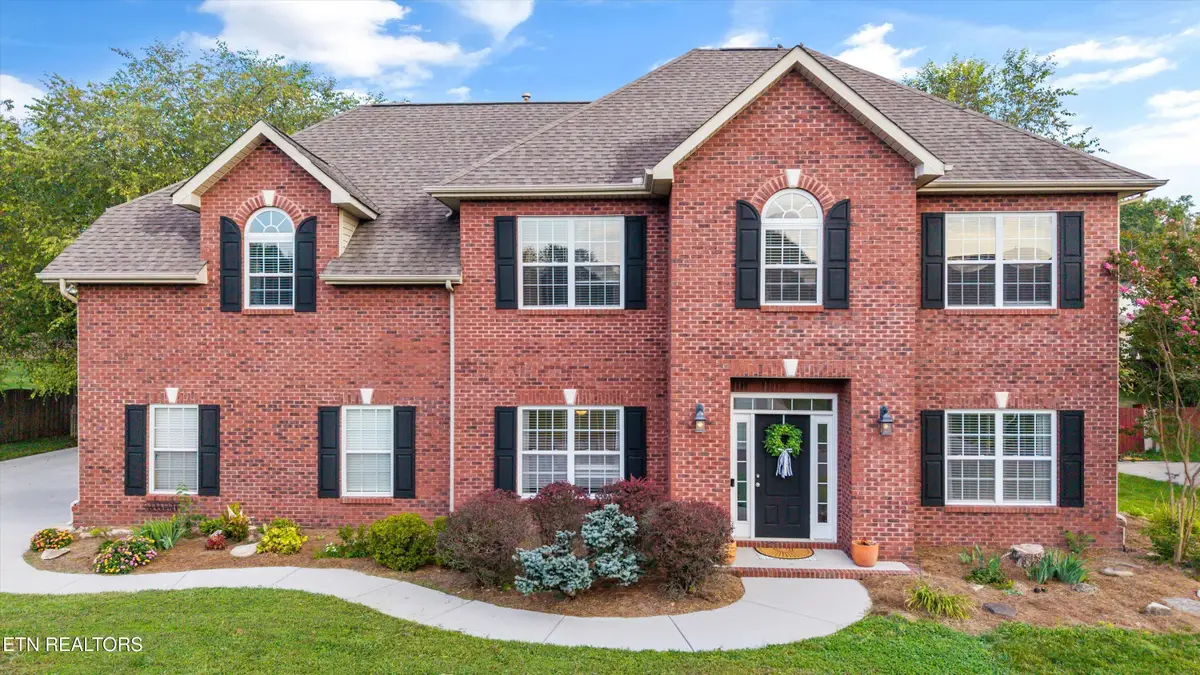 1376 Silver Leaf Drive, Lenoir City, TN 37772 - #1