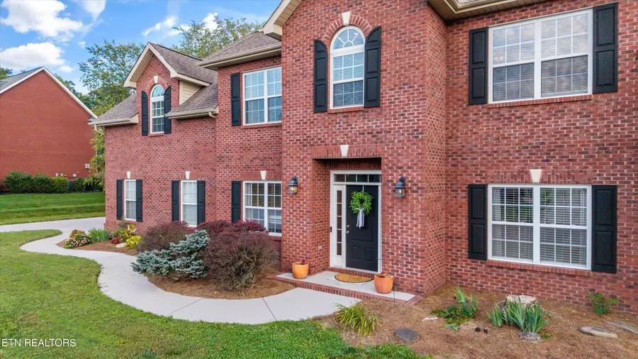 1376 Silver Leaf Drive, Lenoir City, TN 37772 - #3