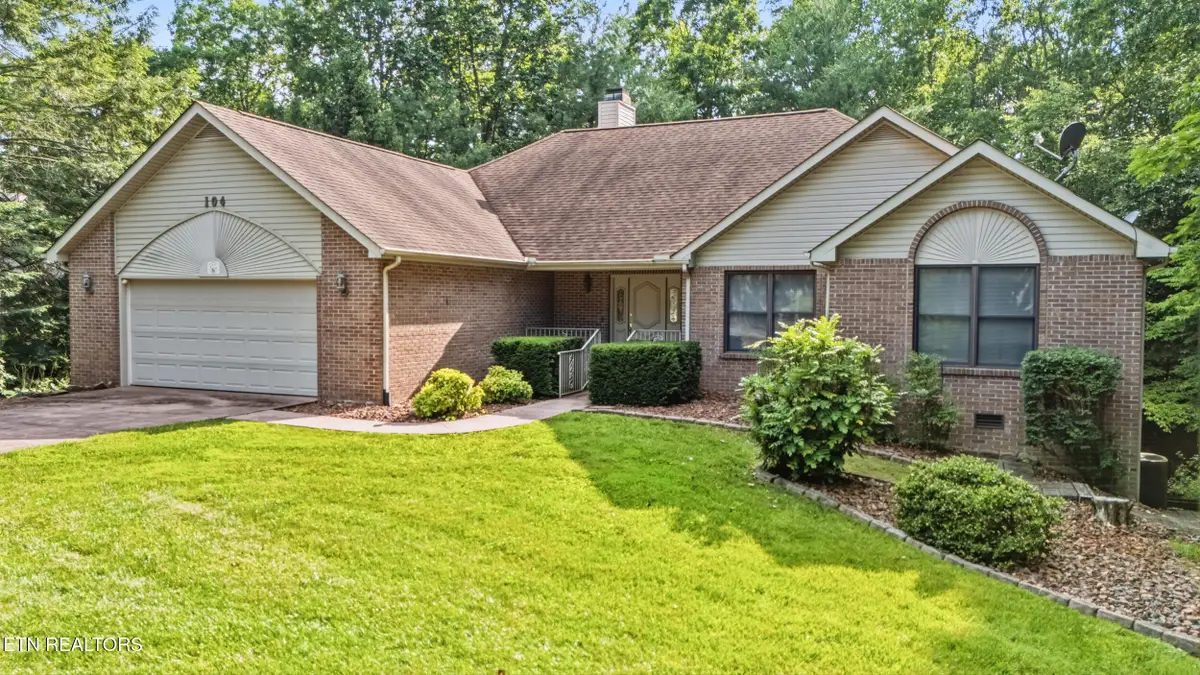 104 Flossmoor Circle, Crossville, TN 38558 - #1