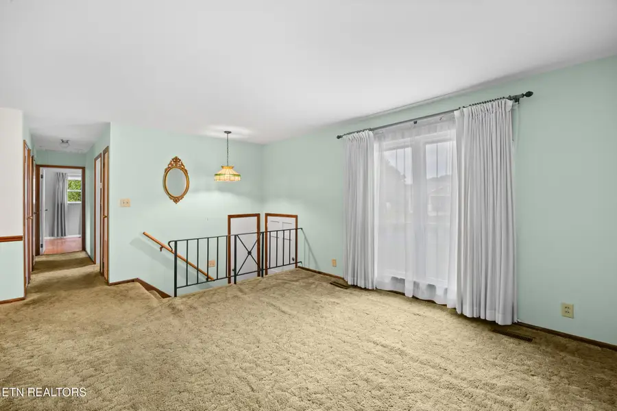 5301 Fontaine Rd, Knoxville, TN 37920 - #3