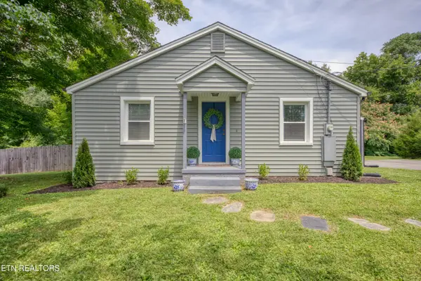 425 W Ford Valley Rd, Knoxville, TN 37920