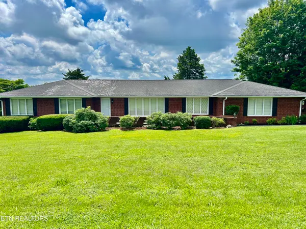 1427 Laurel Hills Circle, Jefferson City, TN 37760