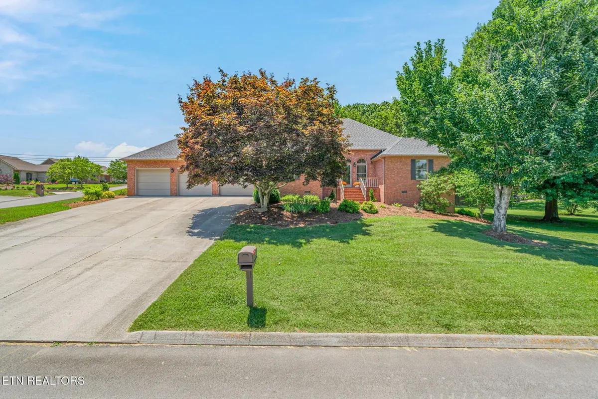 3701 Hackworth Rd, Knoxville, TN 37931 - #1