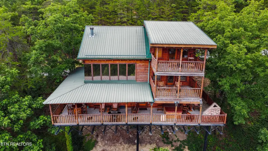 4137 Watson Court #2 & 3, Pigeon Forge, TN 37863 - #2