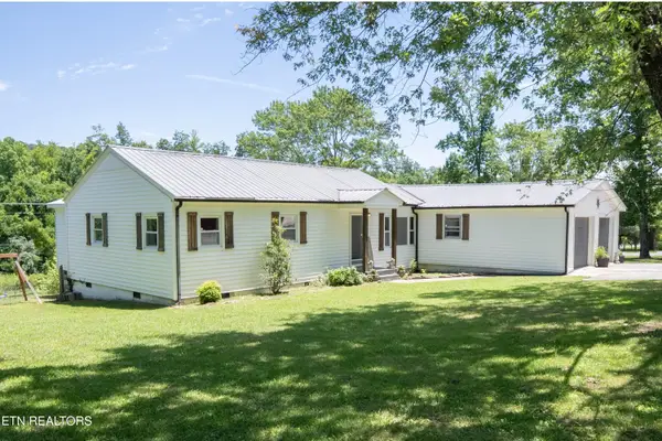 158 Cherry Bottom Rd, Caryville, TN 37714