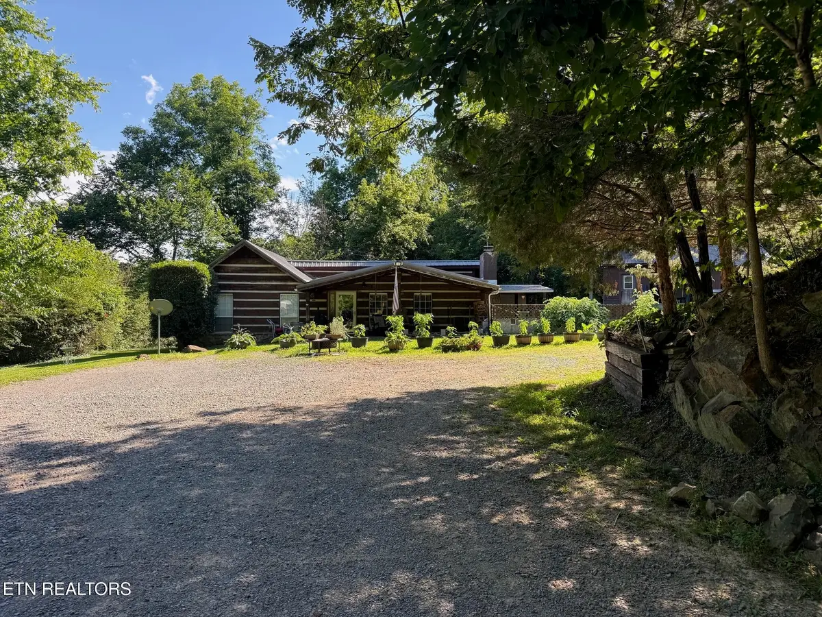355 Lone Mountain Rd, Andersonville, TN 37705 - #1