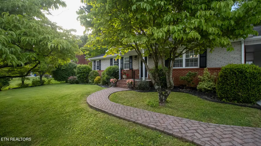 321 Creekmoor Drive, Jefferson City, TN 37760 - #3