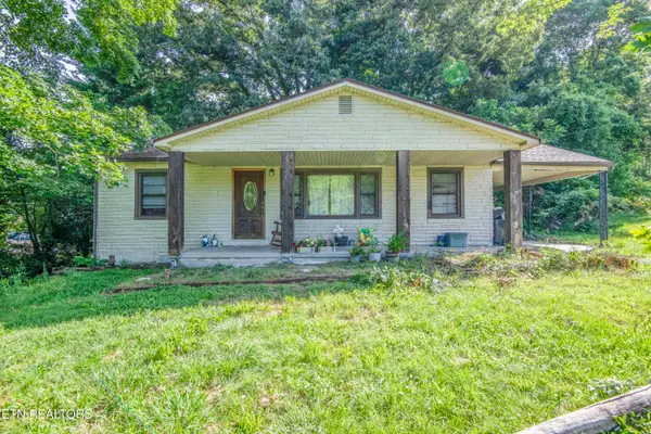 325 W Hills Drive, Lenoir City, TN 37771
