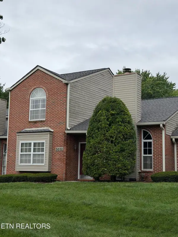 5032 Griffins Gate Lane, Knoxville, TN 37912