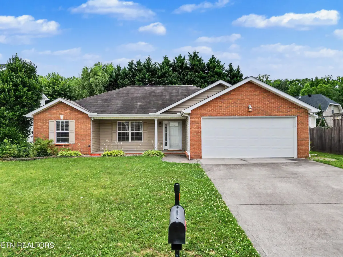 5926 Gray Gables Drive, Knoxville, TN 37931 - #1