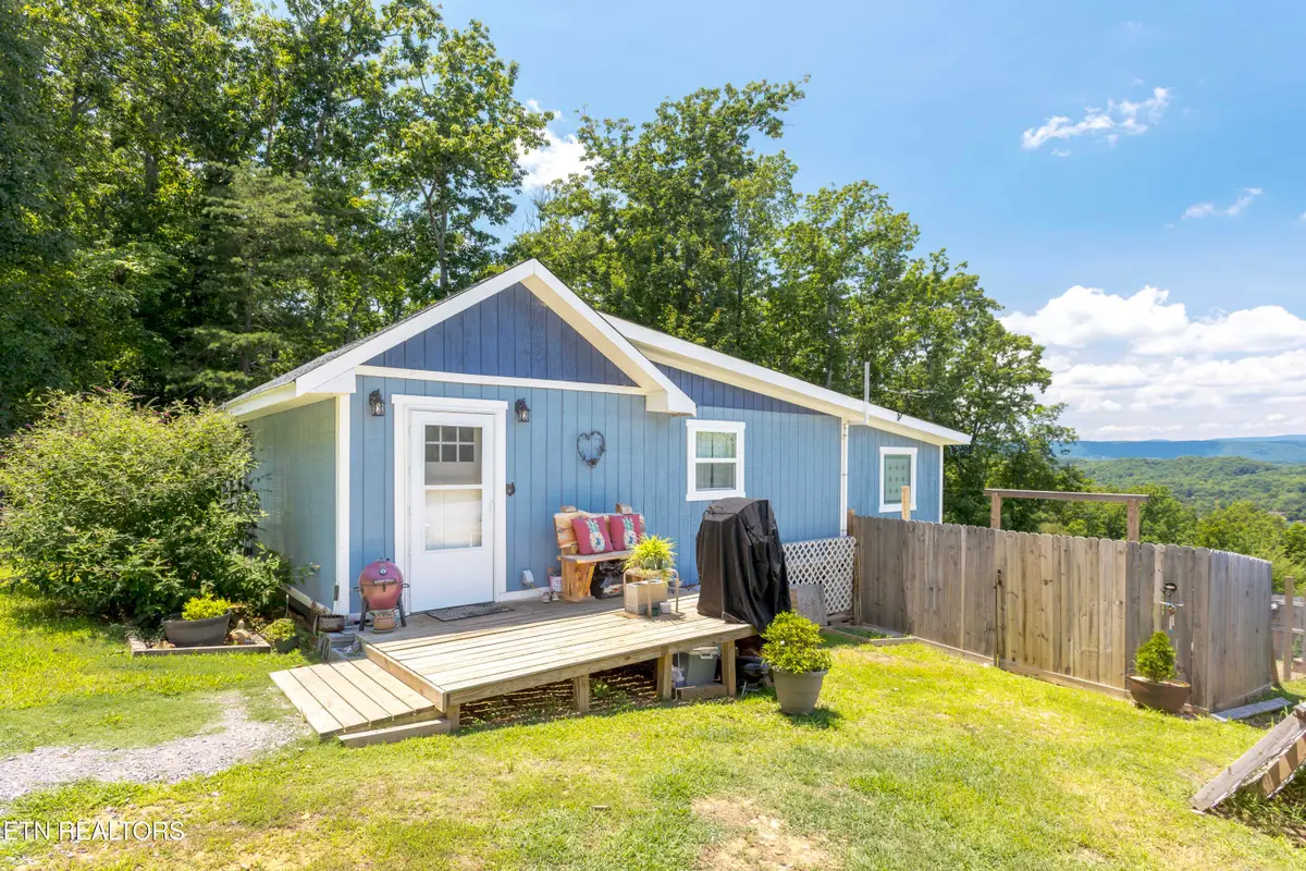 1210 Spruce Drive, Spring City, TN 37381 - #1