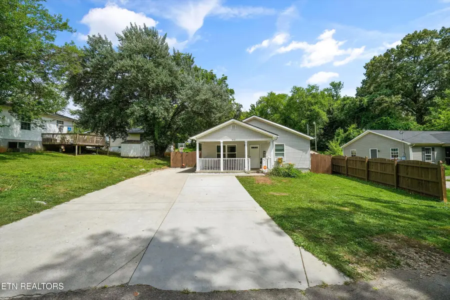 412 Mayfield Ave, Knoxville, TN 37920 - #2