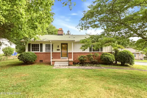 50 Outer Drive, Oak Ridge, TN 37830