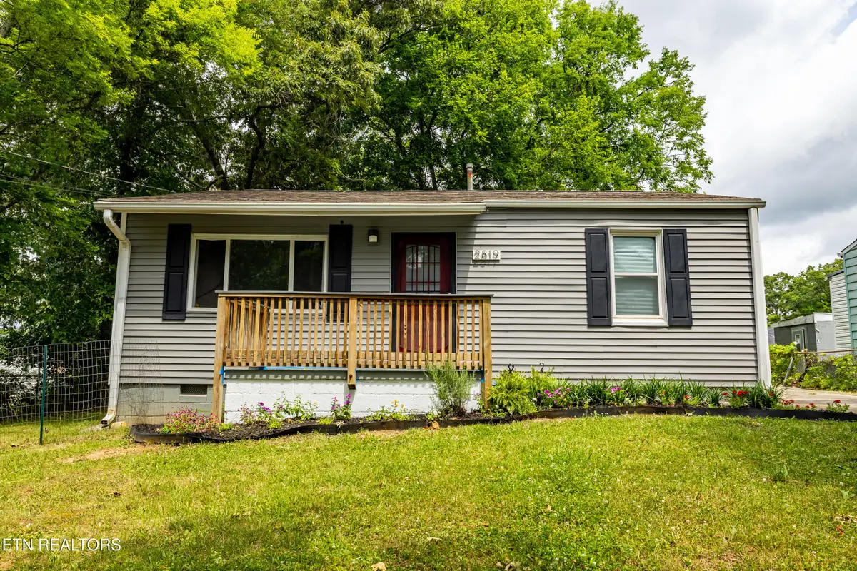 2819 Sunset Ave, Knoxville, TN 37914 - #1