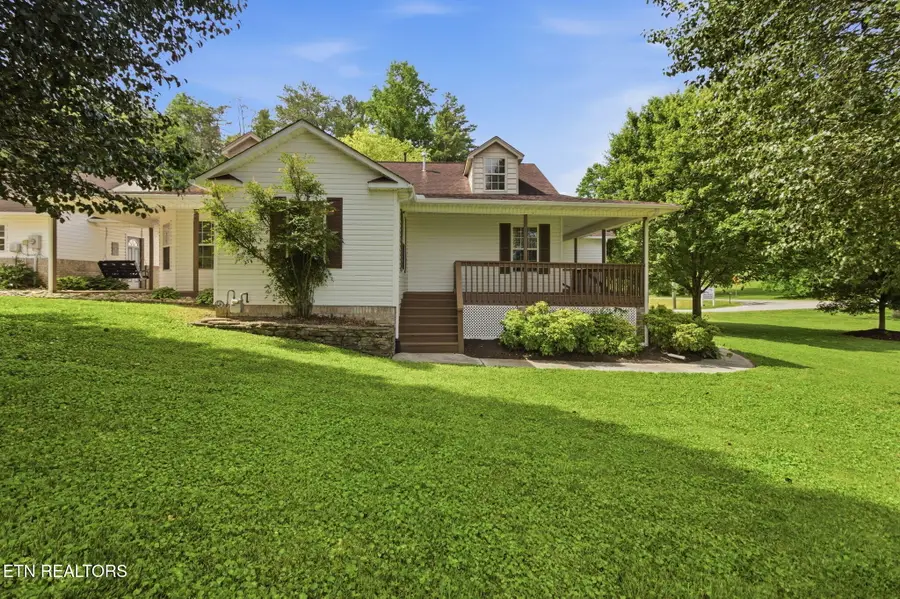708 New Clear Branch Rd, Rocky Top, TN 37769 - #2