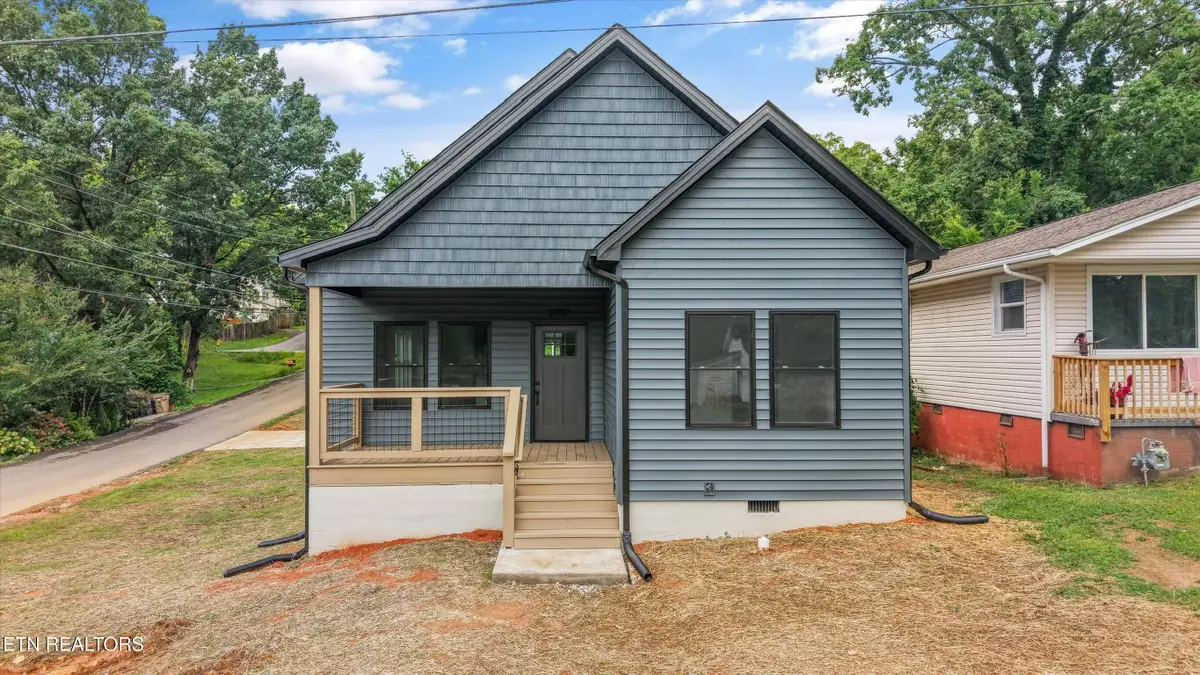 2701 Spencer St, Knoxville, TN 37917 - #1