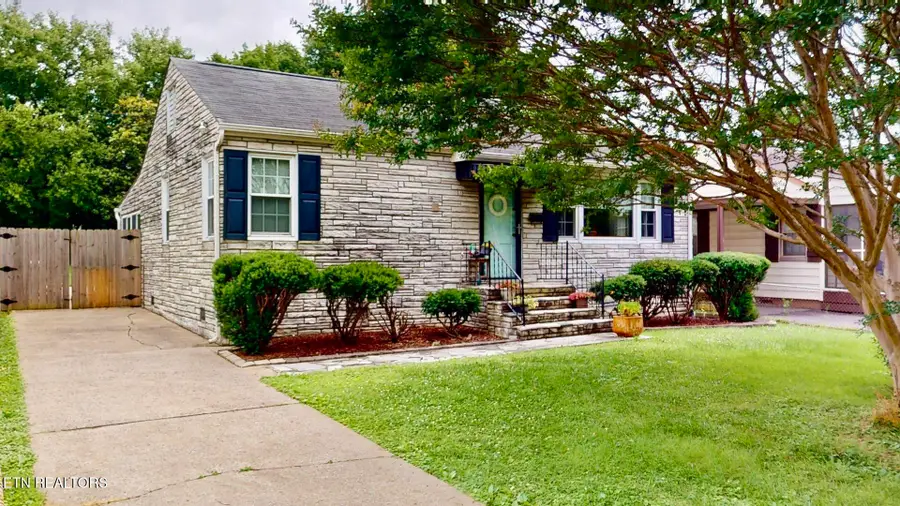 1936 Seymour Ave, Knoxville, TN 37917 - #2