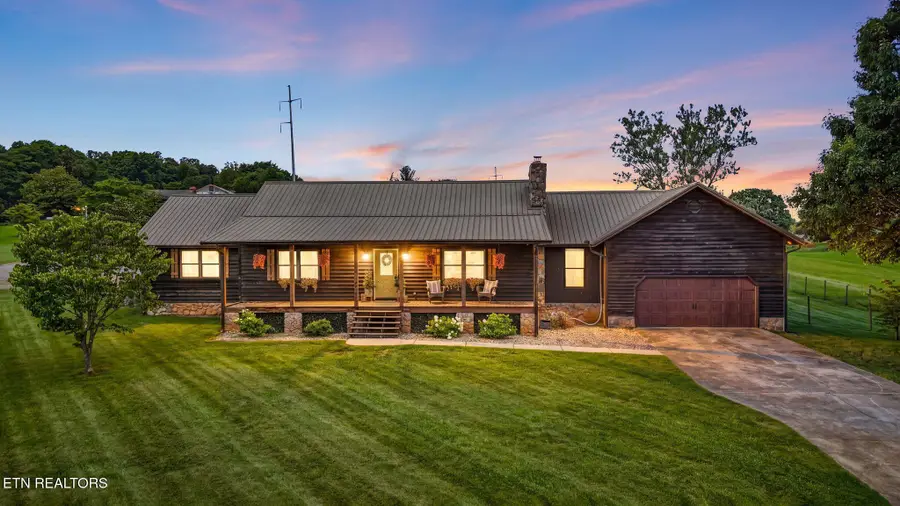 918 Meadow Rd, Greenback, TN 37742 - #2