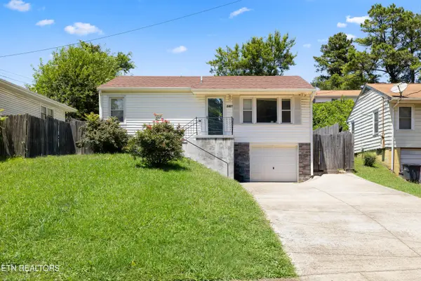 2407 Cecil Ave, Knoxville, TN 37917