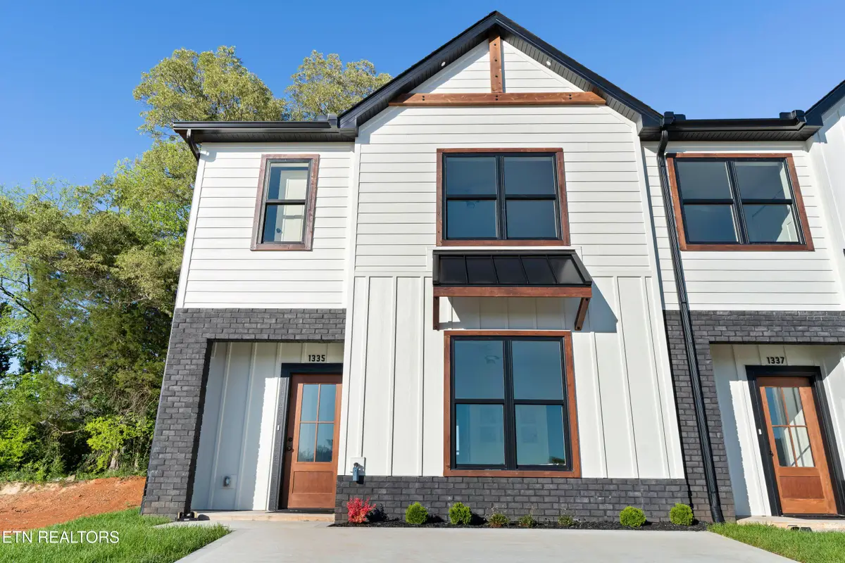 1335 Grace Ridge Drive, Sevierville, TN 37862 - #1