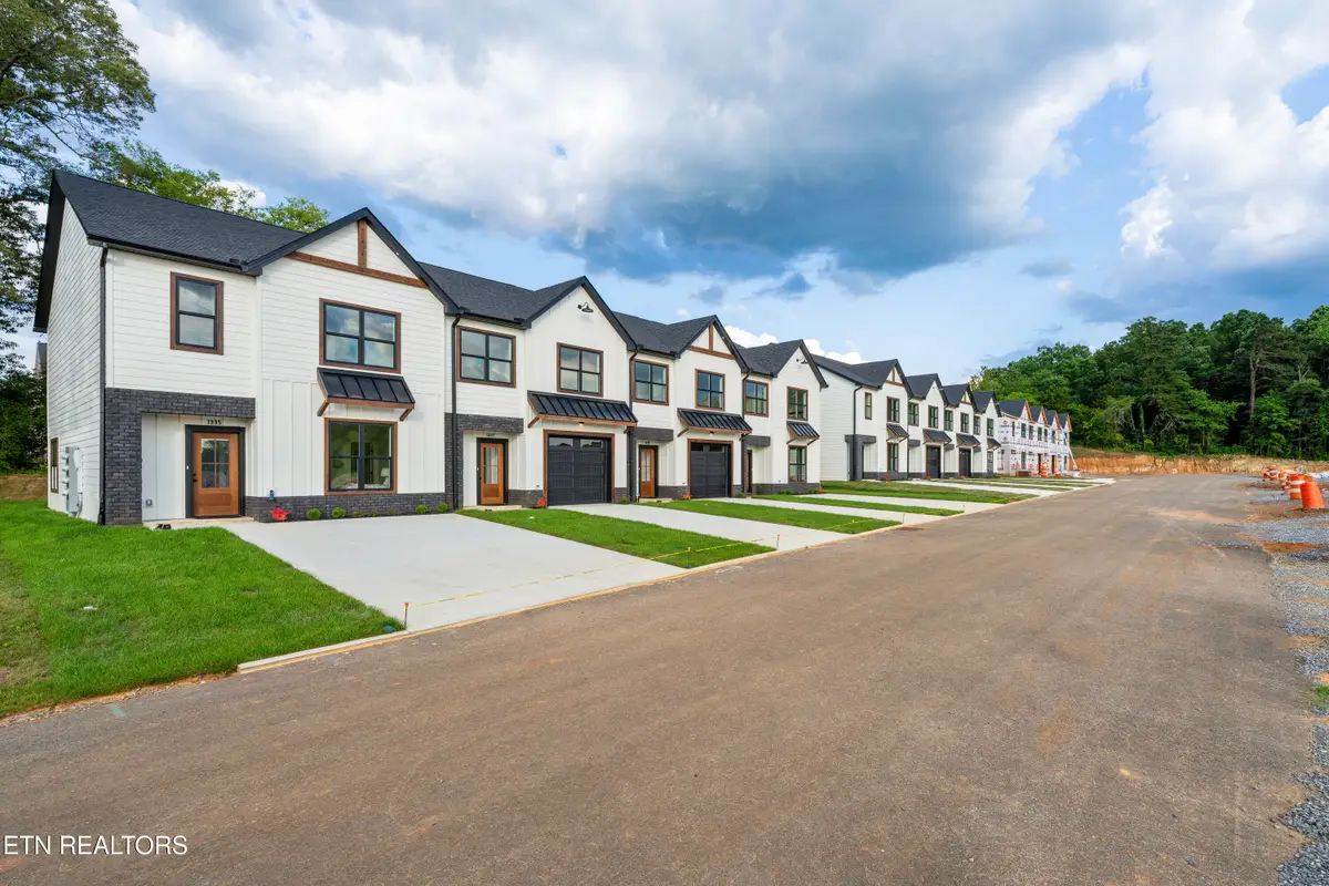 1345 Grace Ridge Drive, Sevierville, TN 37862 - #1