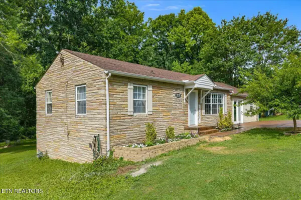 1814 Fenwood Drive, Knoxville, TN 37918