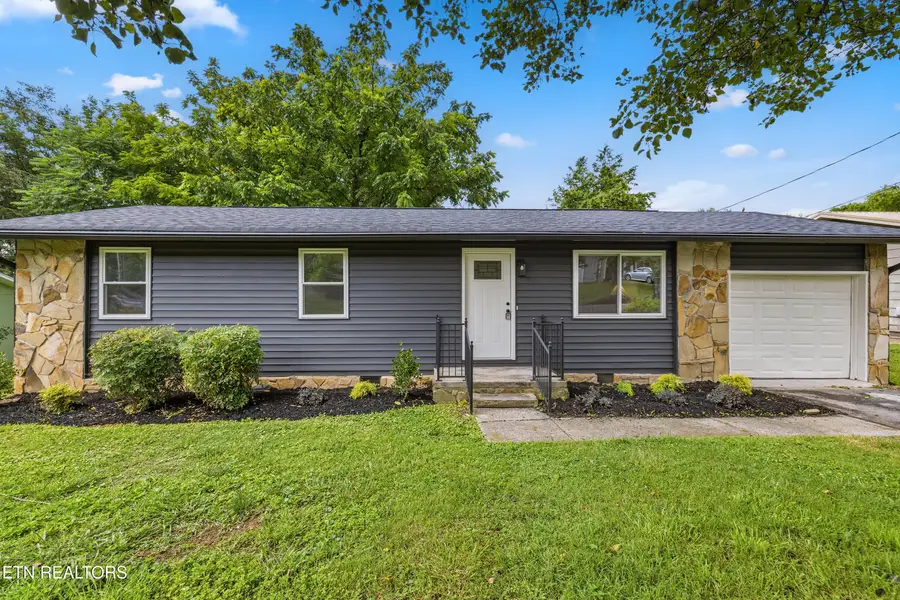 1715 Ambling Lane, Knoxville, TN 37912 - #3