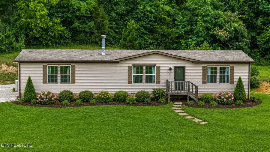 4815 Big Springs Rd, Friendsville, TN 37737 - #2