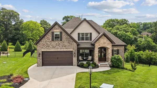 9202 Iris Garden Lane, Knoxville, TN 37922