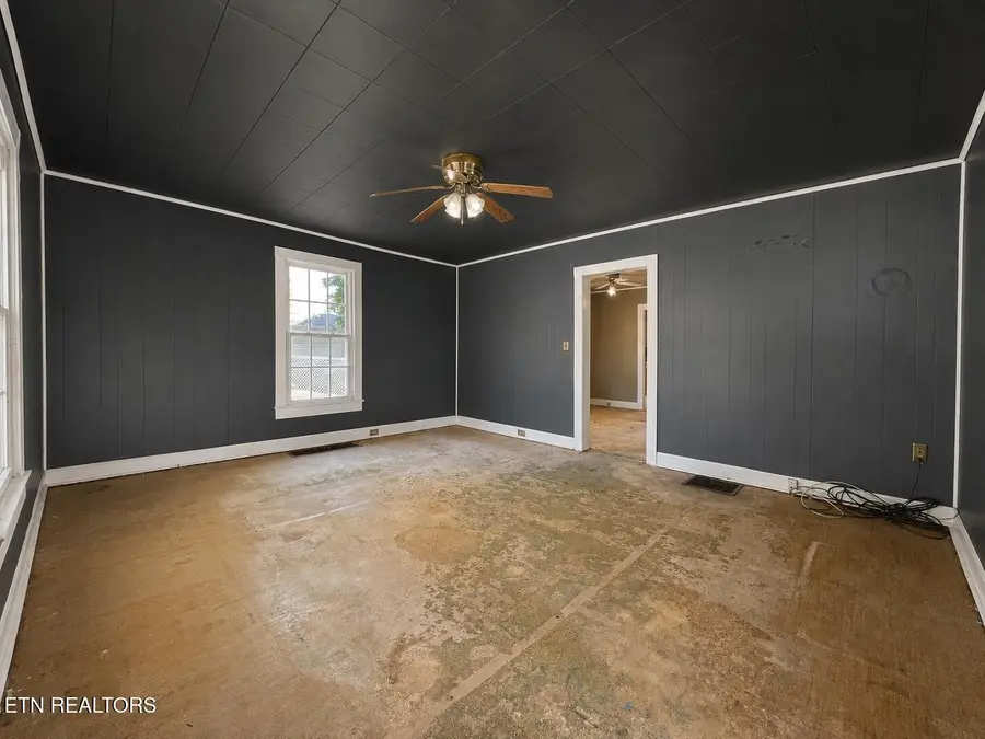 1732 N Wright Rd, Alcoa, TN 37701 - #2