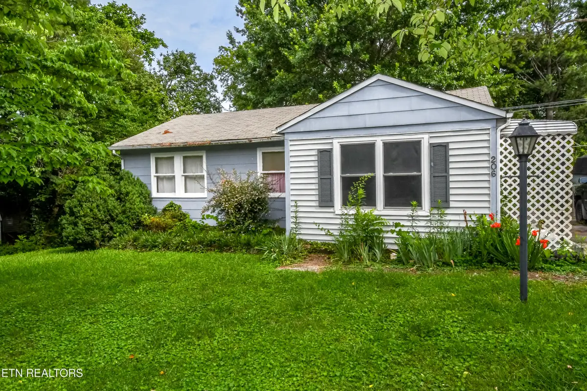 206 Main Rd, Maryville, TN 37804 - #1