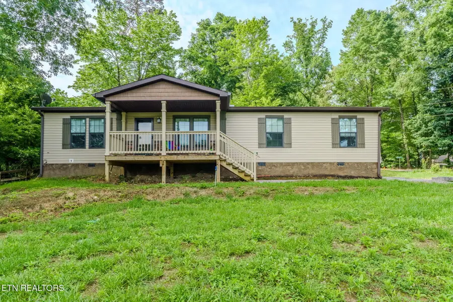 938 Mountain View St, Pigeon Forge, TN 37863 - #2