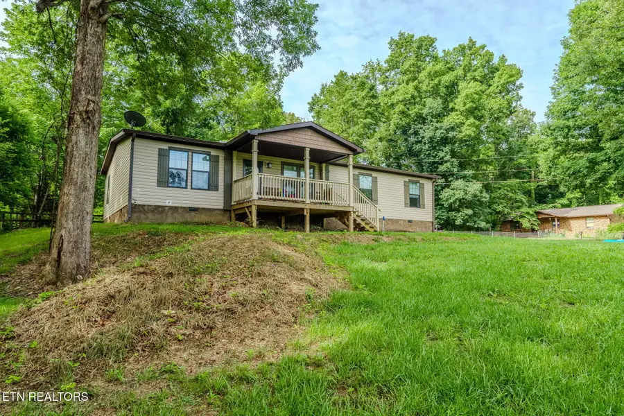 938 Mountain View St, Pigeon Forge, TN 37863 - #3
