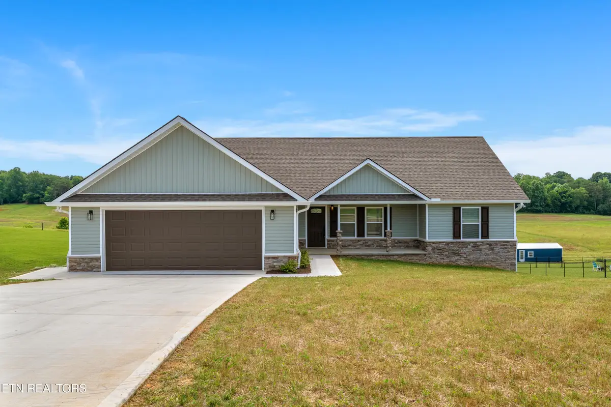 254 Thompson Rd, Madisonville, TN 37354 - #1