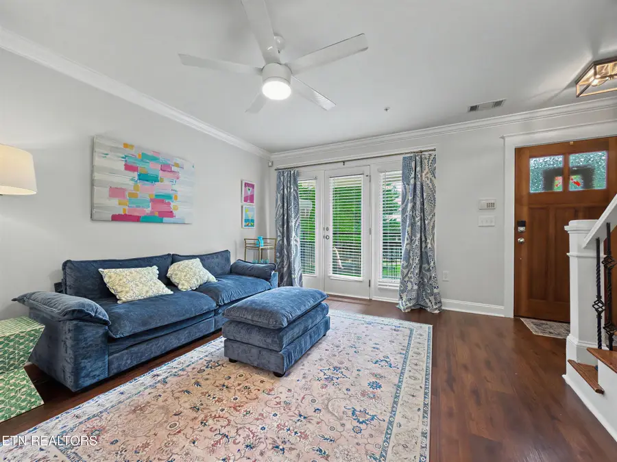 3915 Cherokee Woods Way #209, Knoxville, TN 37920 - #3