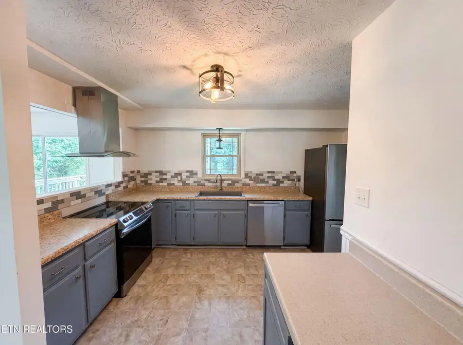 8505 Troutman Lane, Knoxville, TN 37931 - #2