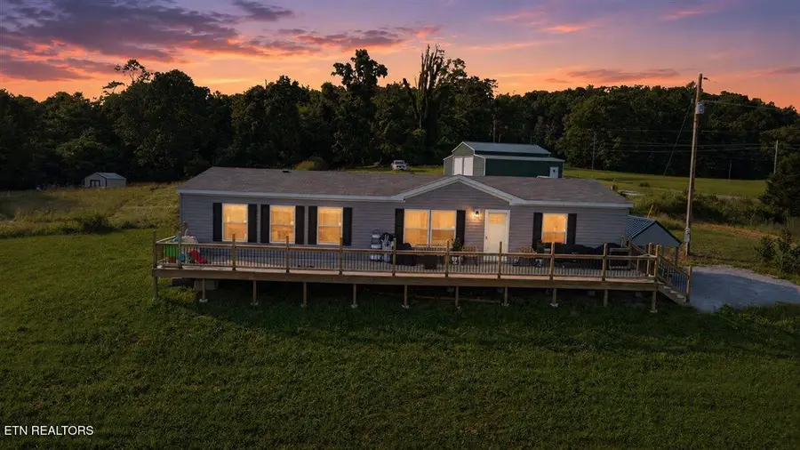215 Cain Rd, Sharps Chapel, TN 37866 - #2