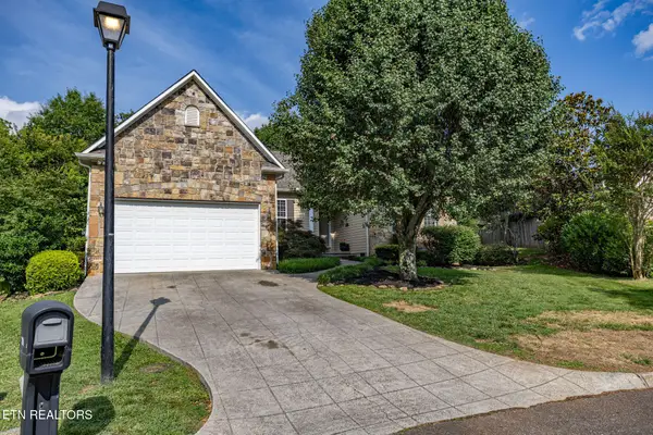 7101 Ashburton Drive, Knoxville, TN 37909