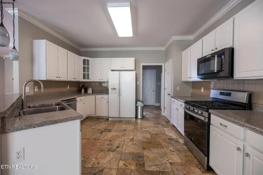 7101 Ashburton Drive, Knoxville, TN 37909 - #3