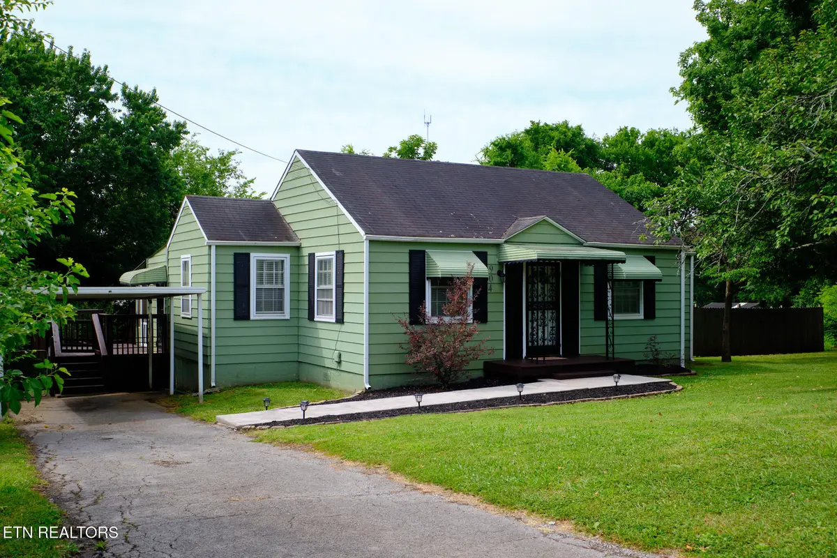 904 Henrietta Drive, Knoxville, TN 37912 - #1
