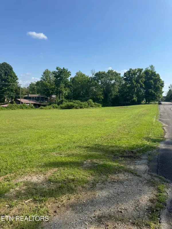.947 ac Washington Ave, Etowah, TN 37331