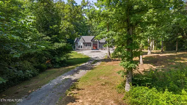 304 Lees Chapel Rd, Sweetwater, TN 37874