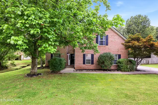 2376 Conners Creek Circle, Knoxville, TN 37932