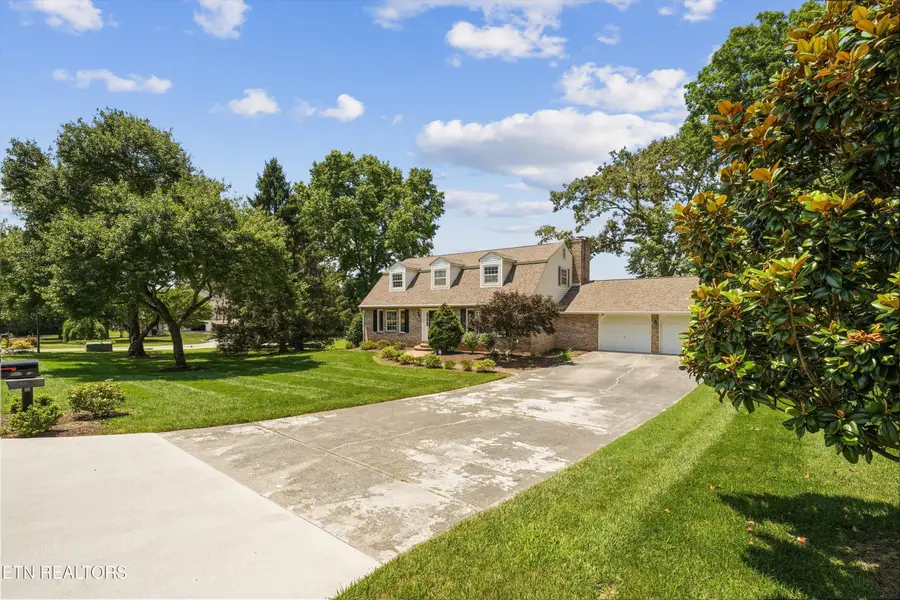 2345 Chesterfield Drive, Maryville, TN 37803 - #2
