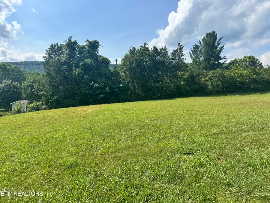Grandview Lane #24, Jacksboro, TN 37757 - #2